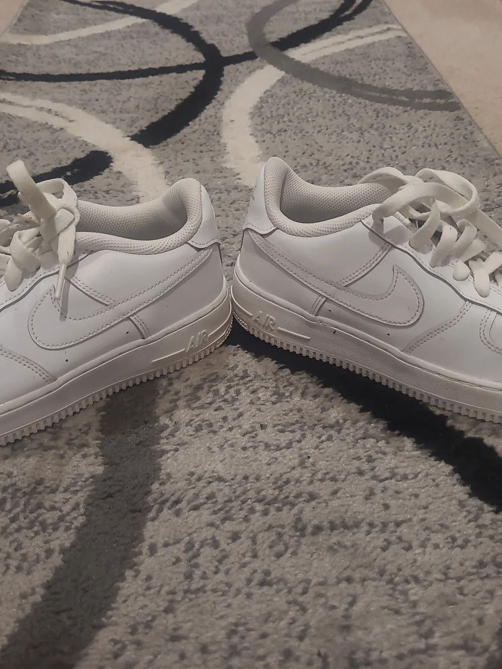 Nike Air Force 1  LE Big Kids Youth 6Y Women 7.5 Sneaker DH2920-111